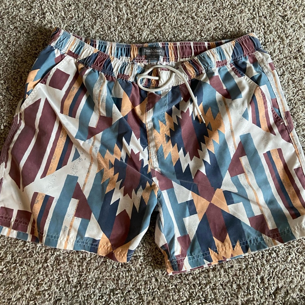Cotton on beach short men’s Size XL Multi color vintage style Boho style